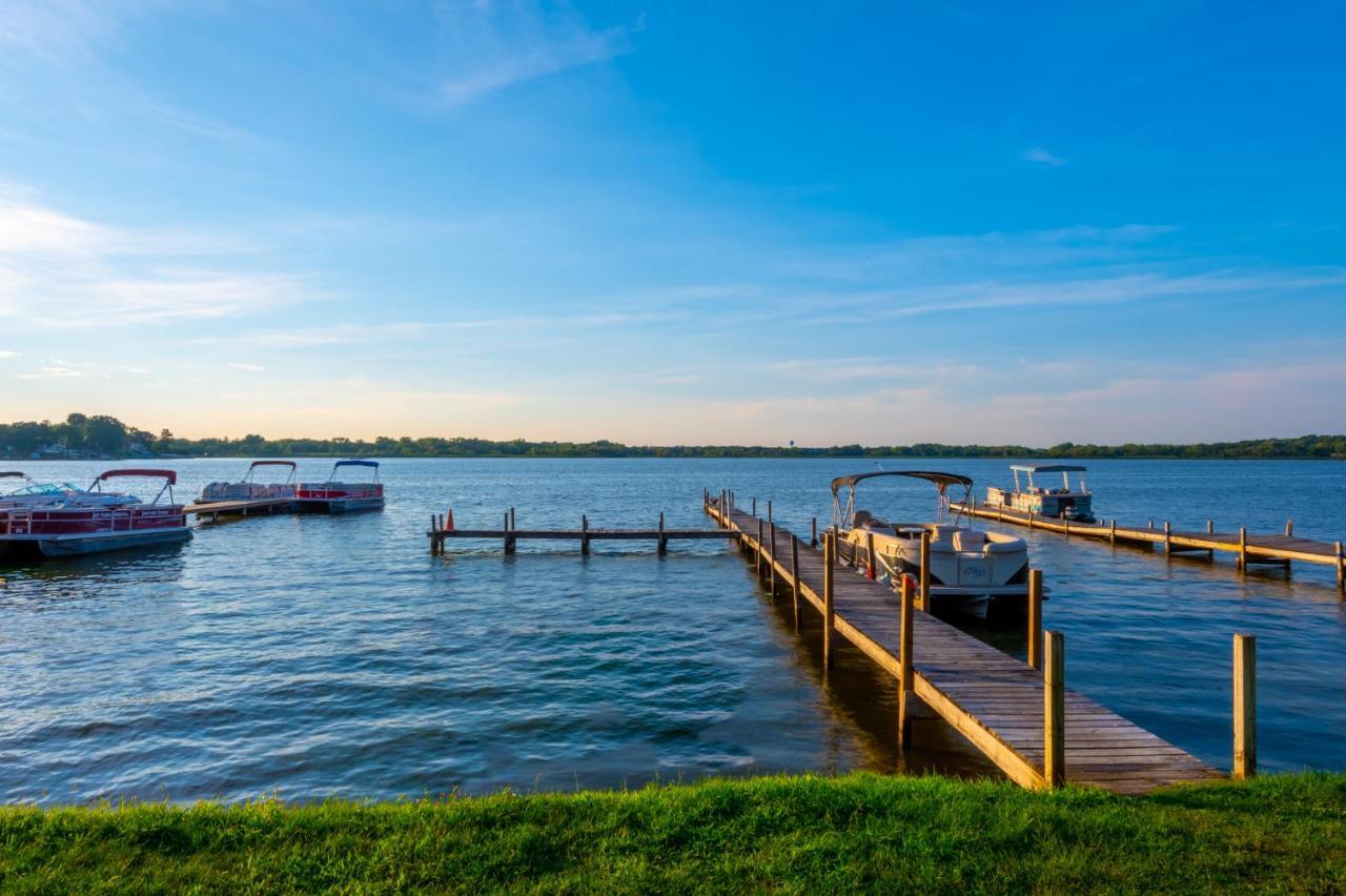 Randolph Hotel Fox Lake Экстерьер фото
